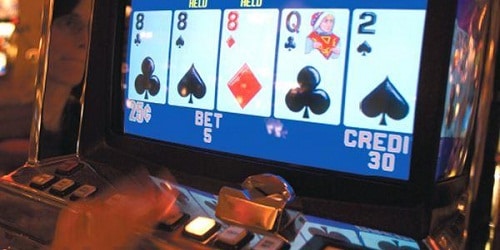 il gioco del videopoker nei bar